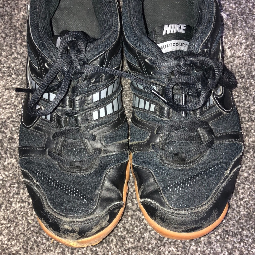 Nike Multicourt 10 Volleyball Shoes Black - Picture 5 of 8